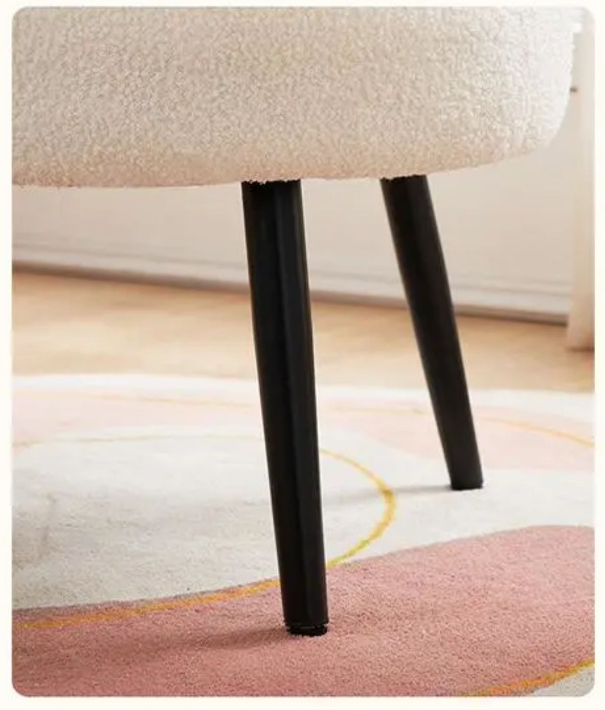 Fluffy Soft Arm Chair.