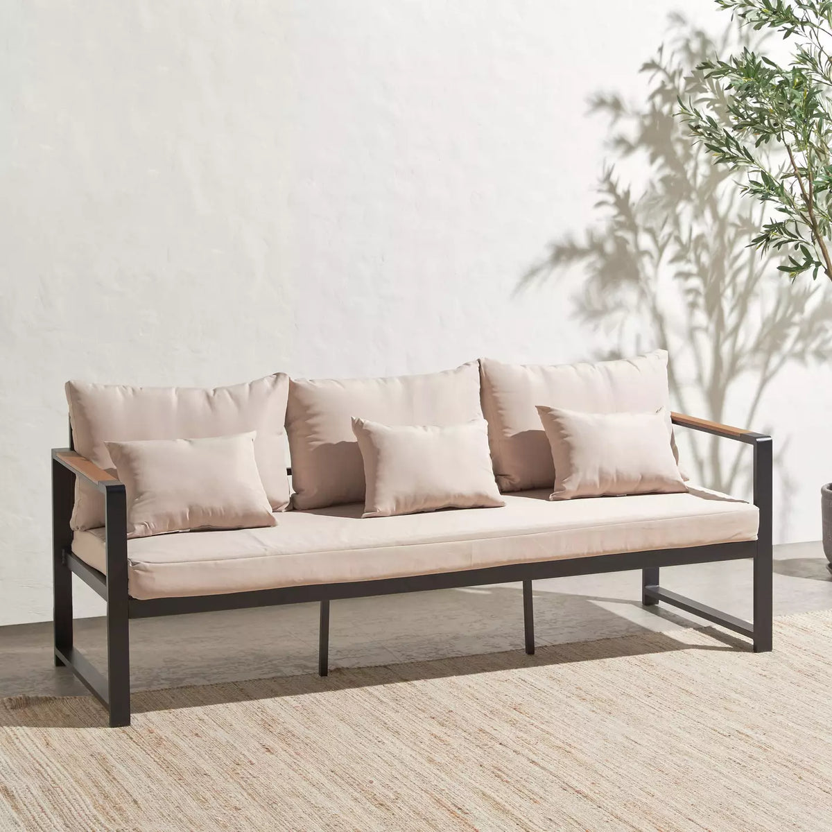 5-Seater Outdoor Lounge Sofa Set with Rectangular Table