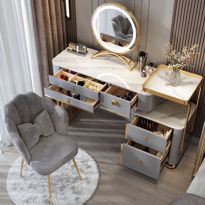 dressing table