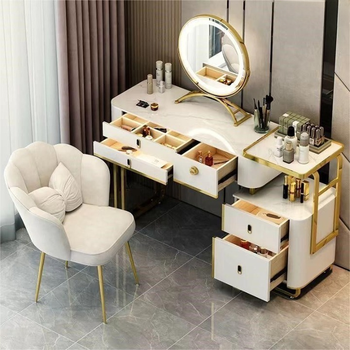 makeup table