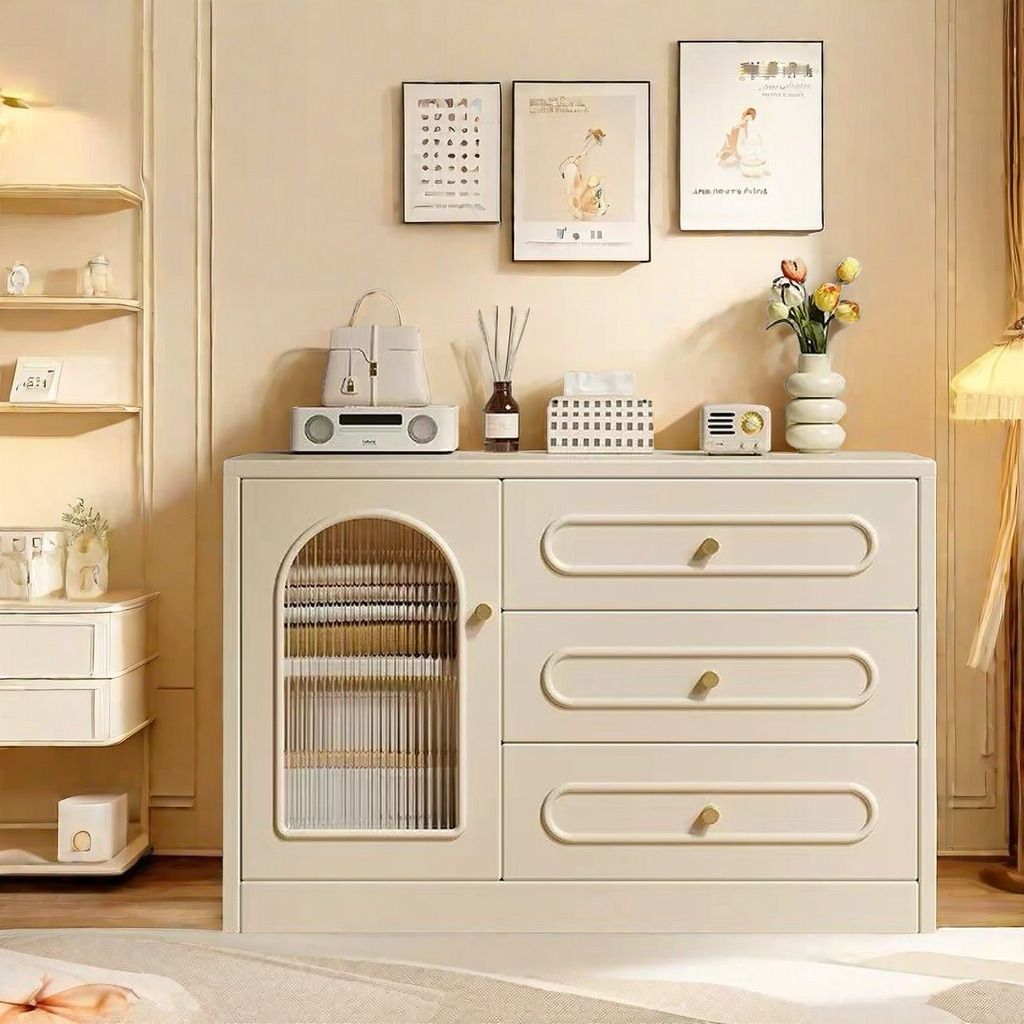 Spacious Dressing Table, Creamy Wooden Vanity Table.